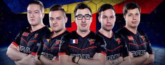 IEM墨尔本2025半决赛：最佳比赛、击杀、评论、表情包、网红反应