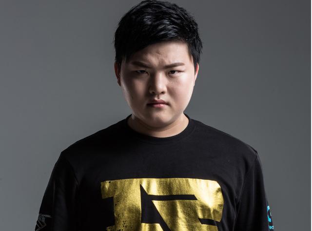 英雄联盟S赛8强抽签结果与赛程，猪狗内战，你绷得住吗？