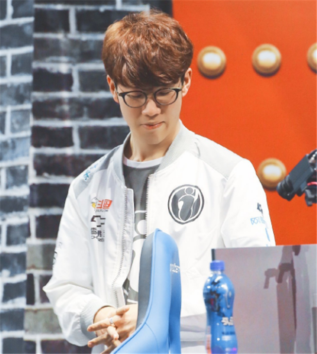 “我们需要修复游戏的当前状态，而不仅仅是抱怨” - Chronicle 针对Valorant玩家说道